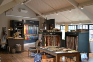 Indigo Deco Grez-Doiceau - Collections tissus - collections papier peint - revêtement mural - Collection peinture